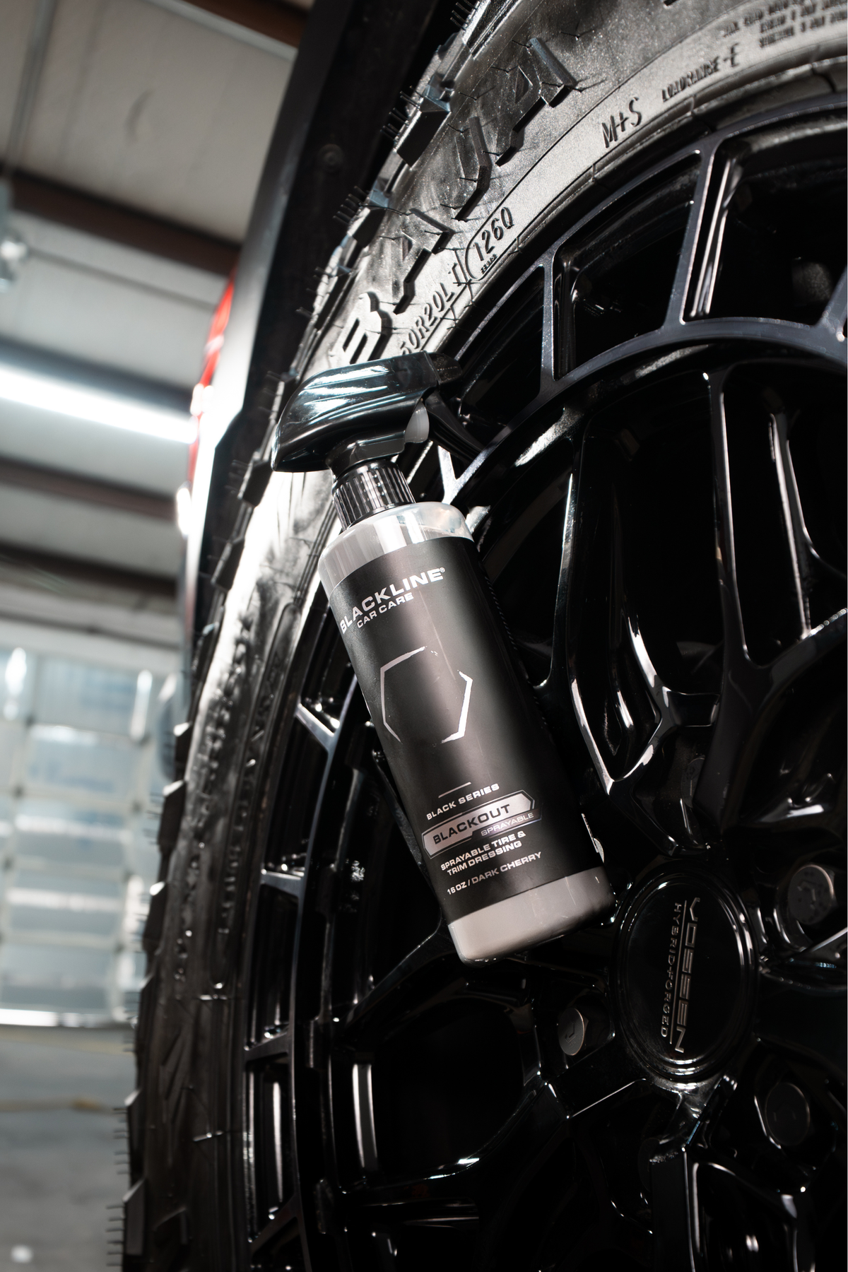 BLACKLINE® Blackout Tire & Trim Dressing